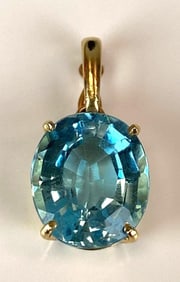 14K Yellow Gold Oval Cut Blue Topaz Pendant