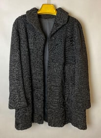 Vintage Womens Glucks Furs Decatur, Illinois Persian Lamb Wool  Coat