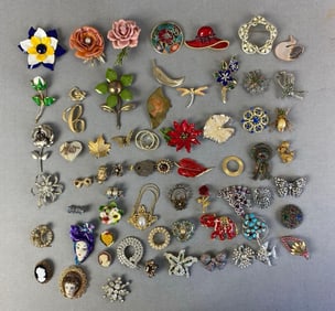 Group of Costume Jewelry Pins and Brooches