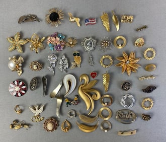 Group of Costume Jewelry Pins and Brooches