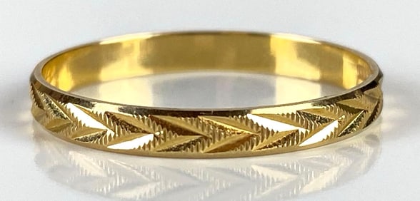 14K Gold Milor Chevron Ring