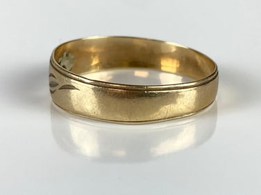 10K Gold Etched Mens Ring