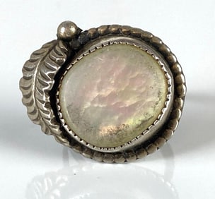 Sterling Silver Navajo Style Mother of Pearl Ring