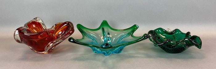 Group of 3 Art Glass Bowls