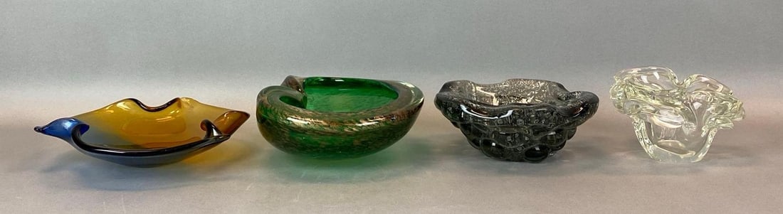 Group of 4 Murano Art Glass Bowls (1 of 3)