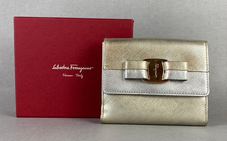 Salvatore Ferragamo Vara Ribbon Two-Tone Wallet