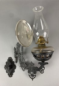 Antiaue Cast Iron Oil Lamp Wall Sconce