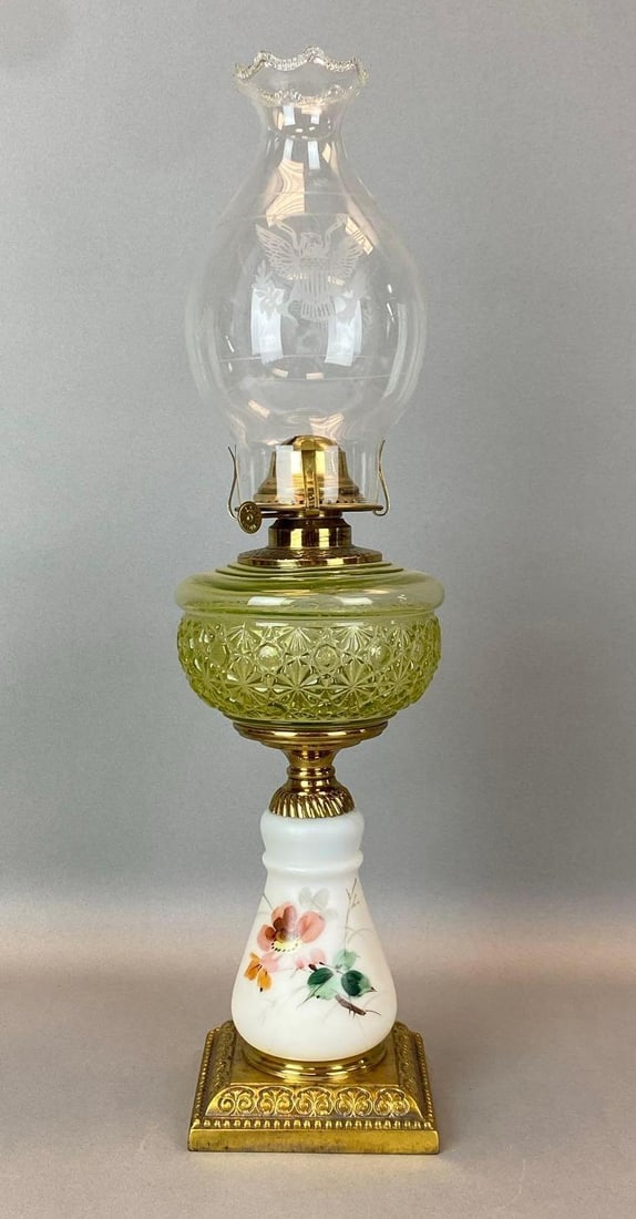 Antique Victorian Uranium Glass Font Oil Table Lamp (1 of 4)