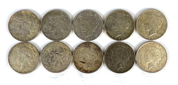 Group of 10 1922-1924 US $1 Peace Silver Dollars