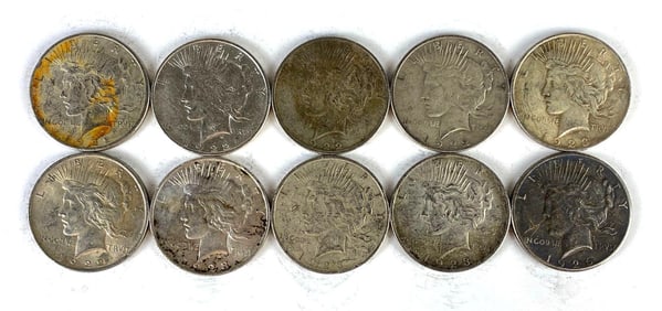 Group of 10 1920s US $1 Peace Silver Dollars