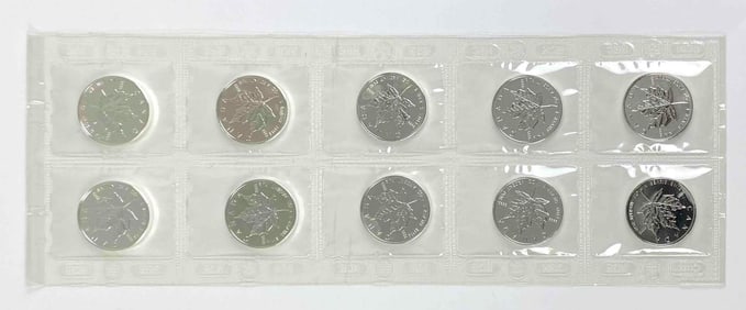 Group of 10 2006 Canada $5 Maple Leaf 1 oz .999 Fine Silver Coins
