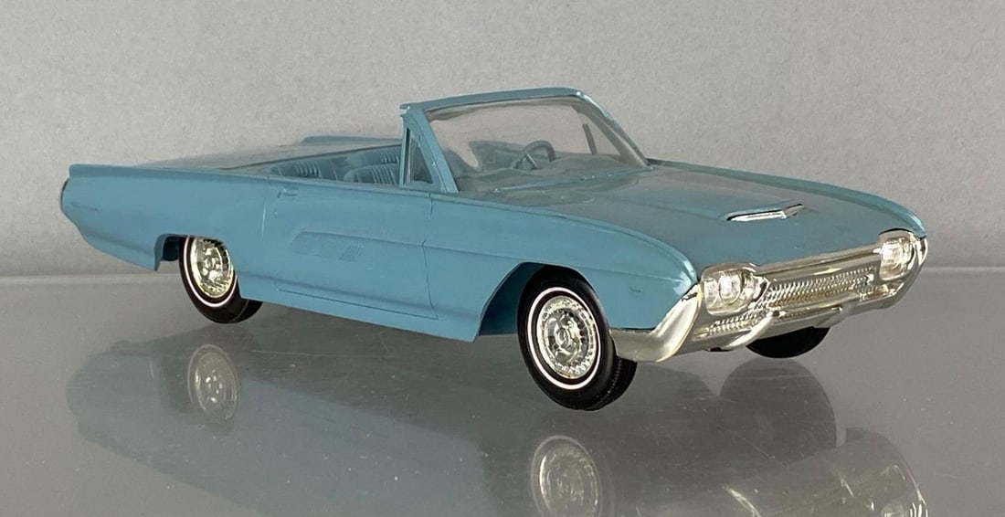 1963 Ford Thunderbird Convertible Blue Dealership Promo Car (1 of 6)