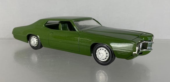 1970 Ford Thunderbird Green Dealership Promo Car