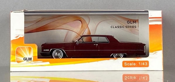GLM LE 1966 Cadillac Coupe DeVille Cape Ivory