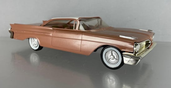 1959 Pontiac Bonneville 2 Door Hardtop Friction Dealership Promo Car