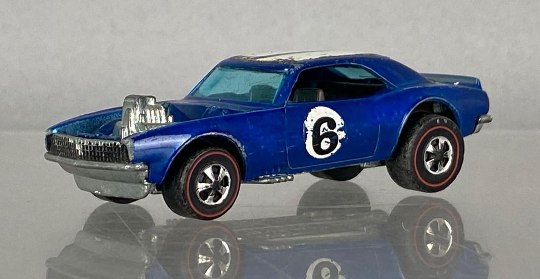 1969 Mattel Hot Wheels Red Line Heavy Chevy: Die-cast, Redline tires, blue windows, blue