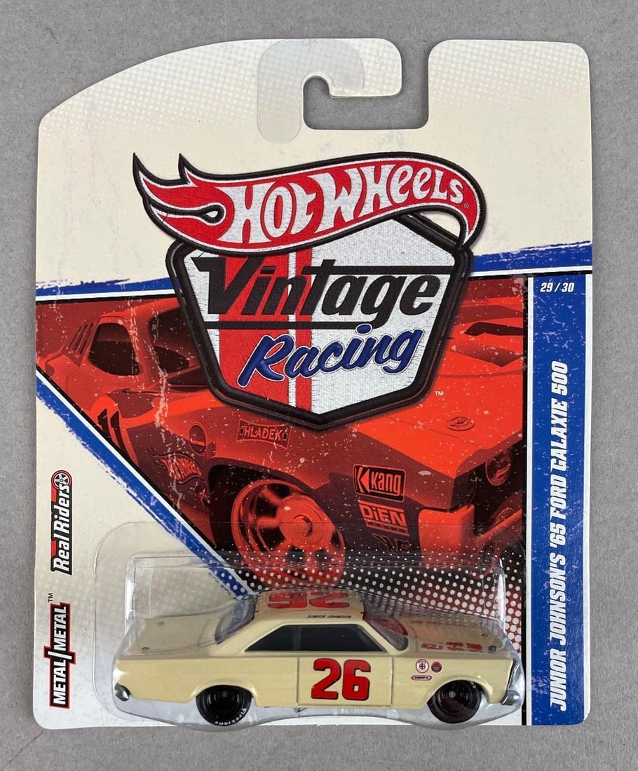 Hot Wheels Vintage Racing Junior Johnson's 65 Ford Galaxie 500: Mattel die-cast original packaging