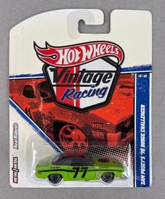 Hot Wheels Vintage Racing Sam Posey's 70 Dodge Challenger