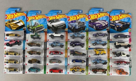 Group of 30 Mattel Hot Wheels Die-Cast Vehicles
