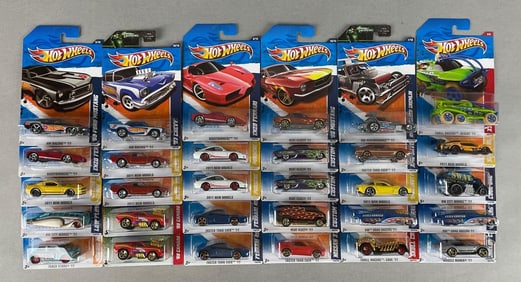 Group of 30 Mattel Hot Wheels Die-Cast Vehicles