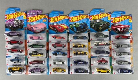 Group of 30 Mattel Hot Wheels Die-Cast Vehicles