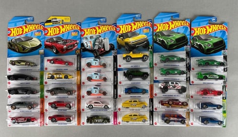 Group of 30 Mattel Hot Wheels Die-Cast Vehicles