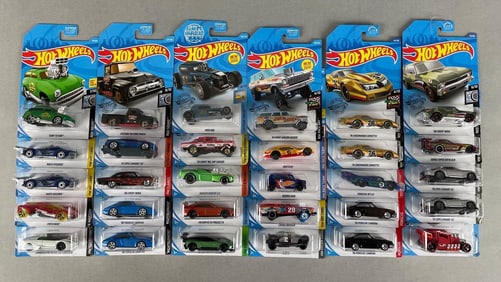 Group of 30 Mattel Hot Wheels Die-Cast Vehicles