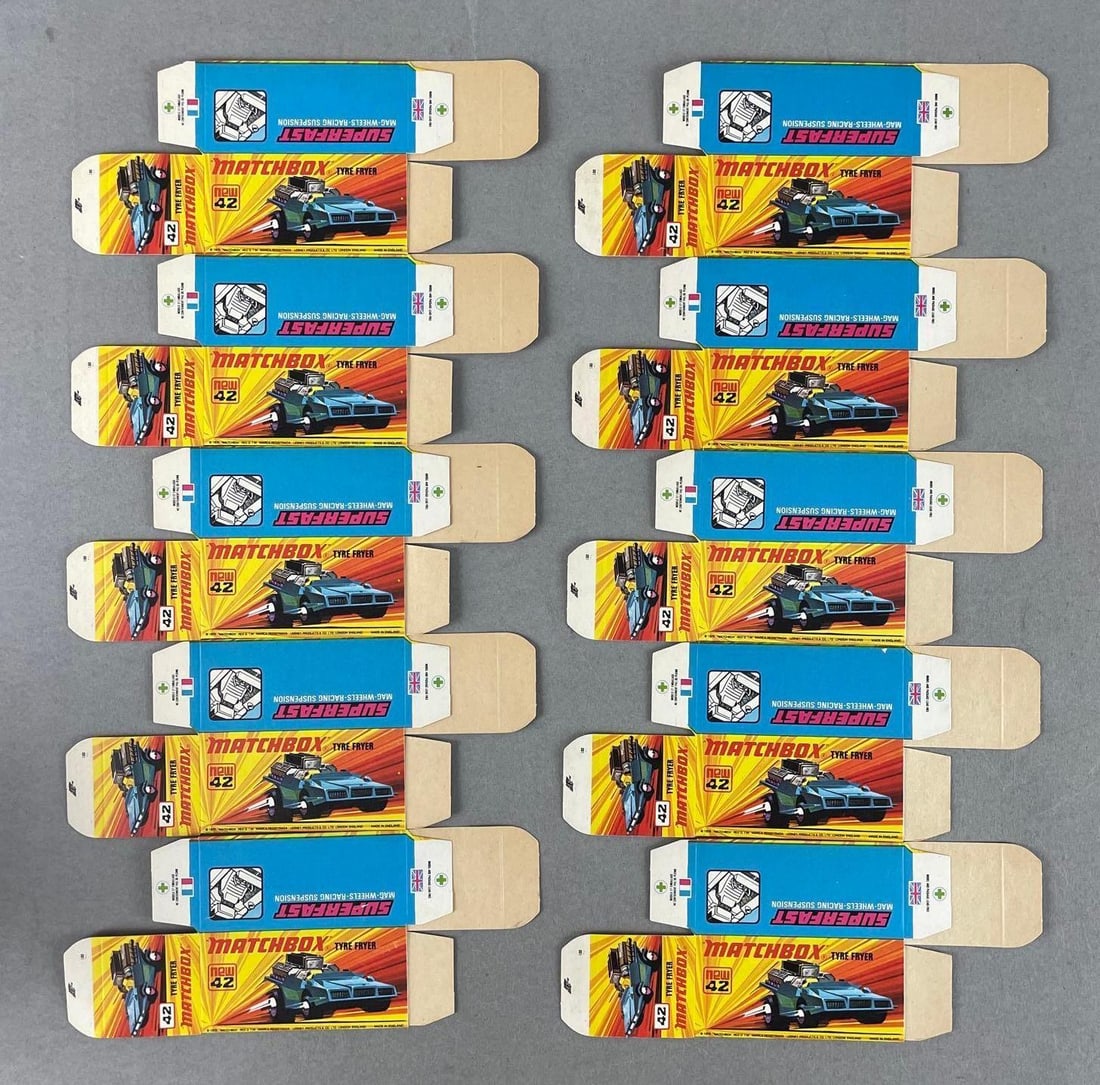 Group of 10 Matchbox Type I Boxes: Tyre fryer