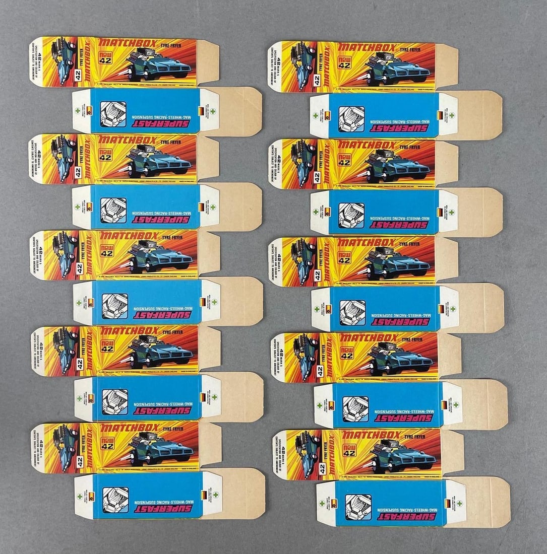 Group of 10 Matchbox Type I Boxes: Tyre fryer