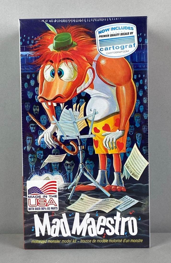 Lindberg Mad Maestro Motorized Monster Model Kit (1 of 3)