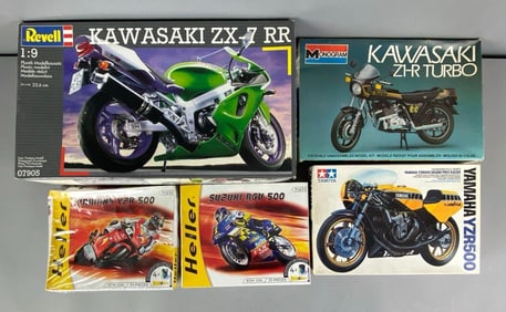 Group of 5 Motorcycle Plastic Model Kits