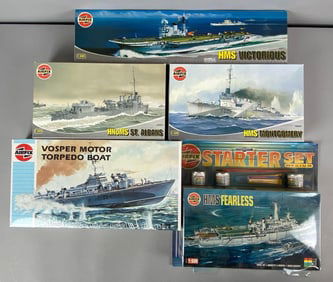 Group of 5 Military Navel Vessel Plastic Model Kits