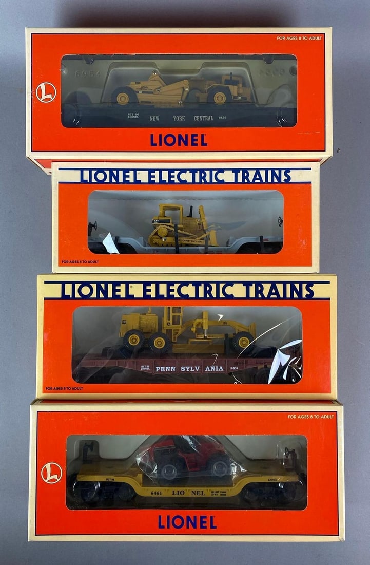 Group of 4 Lionel O Scale Heavy Equipment Train Cars (1 of 2)