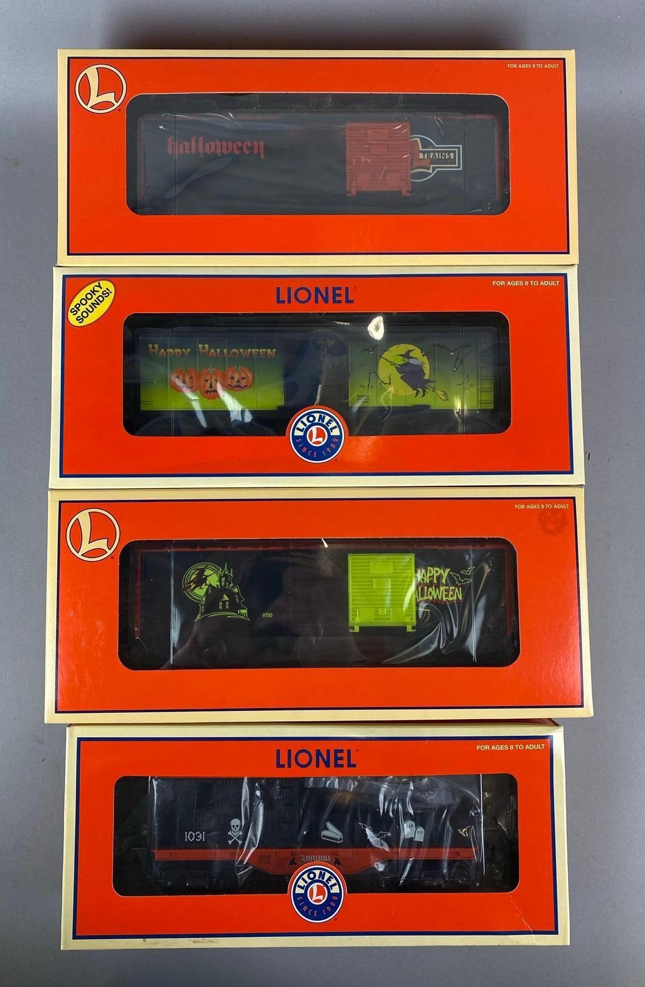 Group of 4 Lionel O Scale Halloween Train Cars (1 of 2)