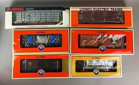 Group of 6 Lionel O Scale Train Cars