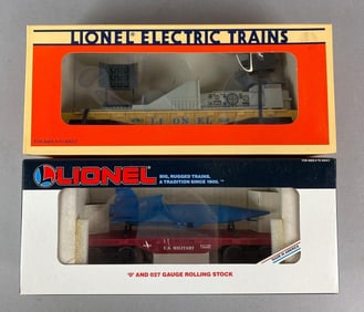 Group of 2 Lionel O Scale Train Cars