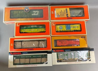 Group of 8 Lionel O Scale Train Cars