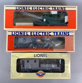 Group of 3 Lionel O Scale Train Cars