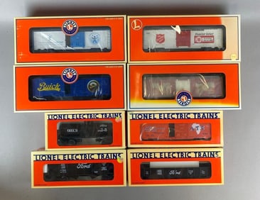 Group of 8 Lionel O Scale Train Cars