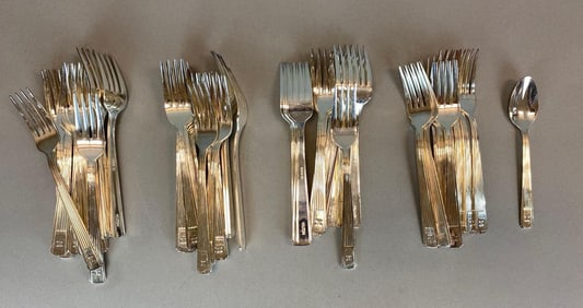 Group of Hilton Amsilco Silver Plate Flatware