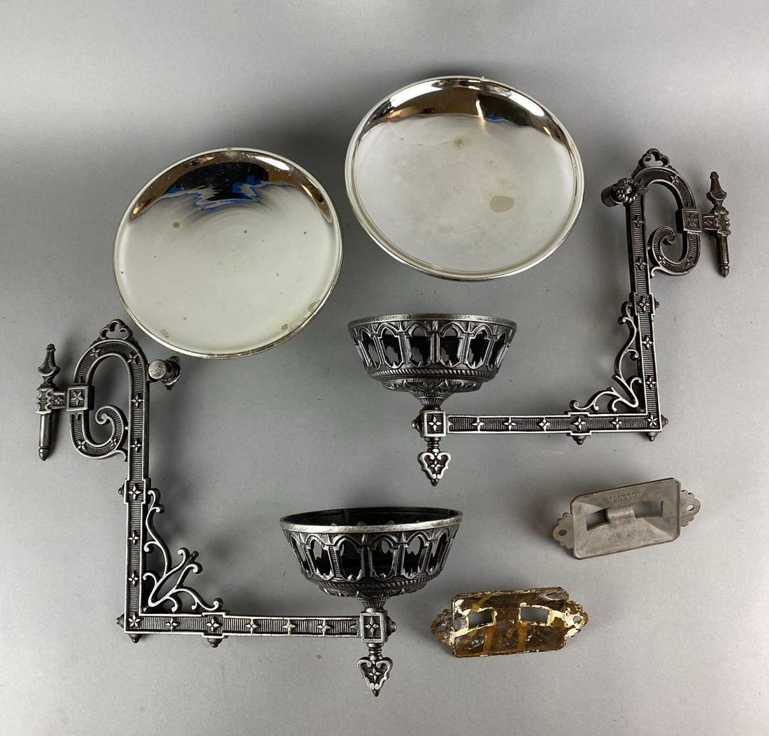 Group of 2 Antique Cast Iron Oil Lamp Wall Sconcesy (1 of 4)