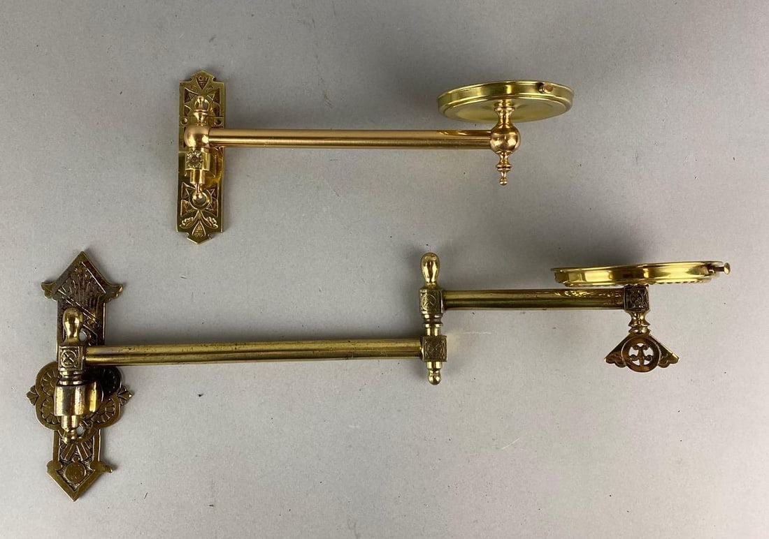 Group of 2 Antique Cast Iron Oil Lamp Wall Sconces (1 of 3)