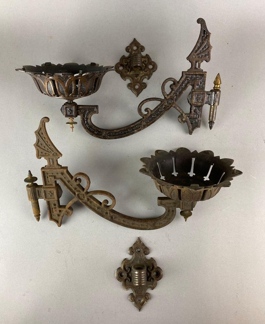 Group of 2 Antique Cast Iron Oil Lamp Wall Sconces (1 of 2)