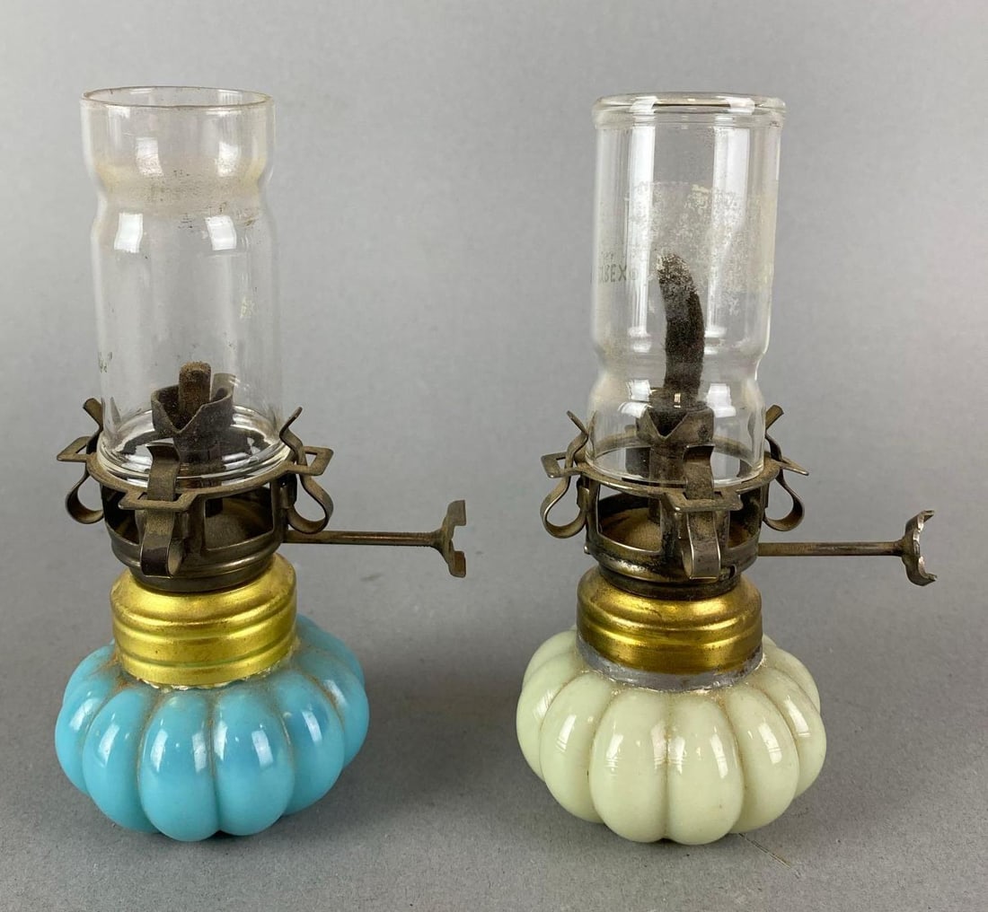 Group of 2 Antique Mini Oil Lamps: Both could use a good cleaning. Largest measures 5 1/2 x 2 1/2 inches.