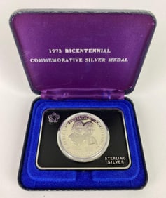 1976 Bicentennial Commemorative Medal