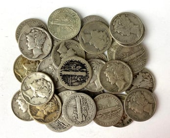 Group of 29 Mercury Dimes