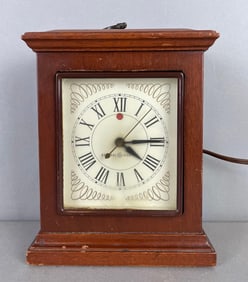 Vintage G.E. Concord Electric Table Clock