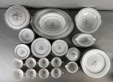 Set of Noritake Kent Floral China Dinnerware