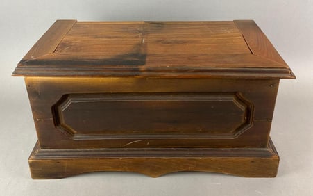 Vintage Keepsake Chest