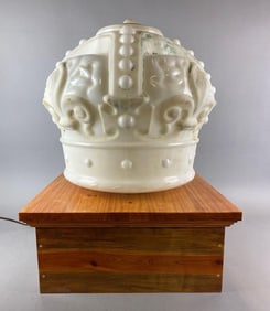Antique Standard Oil Co. White Crown Gas Pump Globe